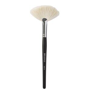 Morphe M310 Large Soft Fan Highlighter Brush - NEW